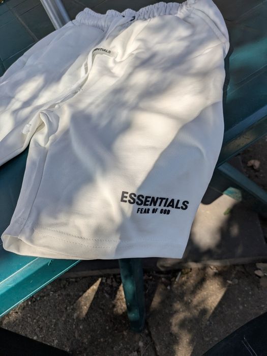 Compleu Fear Of God Essentials White (marime M)