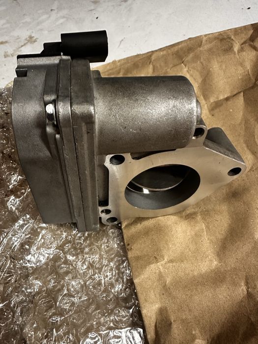 Piese motor suzuki 1.9 ddis  orice piesa  motor din 2010