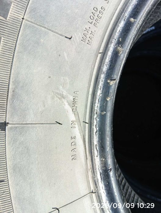 Продам комплект шин Б/У  265/70 R 16