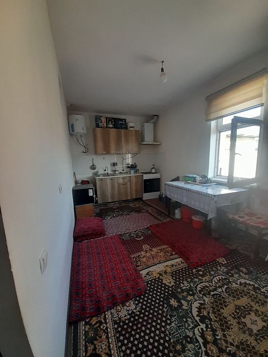 2-sotixli uy sotiladi Guliston