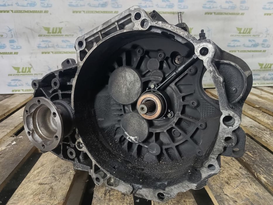 Cutie viteze manuala 6 trepte 2.0 tdi KDM Volkswagen VW Touran 1 [fac