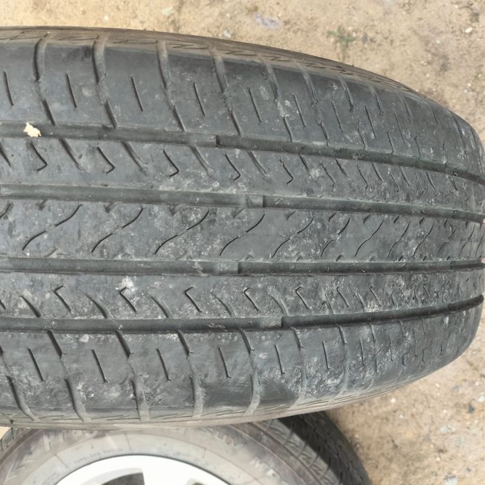 Продам резины с дисками размер 215-60-R16