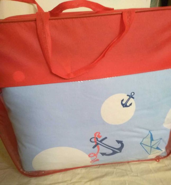 Комплект Тёплое детское одеяло с подушкой Новое