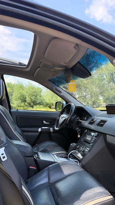 Volva XC 90 R-design