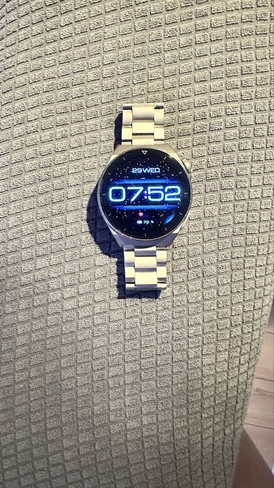 Смарт часовник Huawei GTI3 PRO