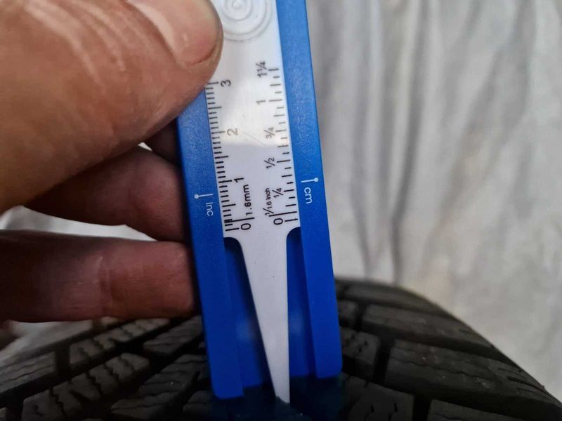 2 Falken R16 195/60
зимни гуми
DOT2521