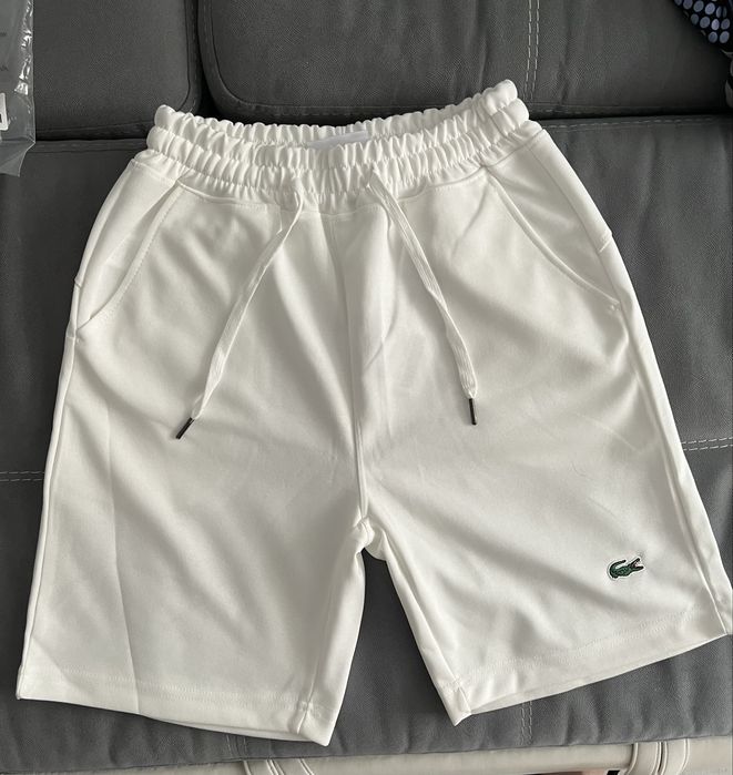 Pantaloni scurți Lacoste