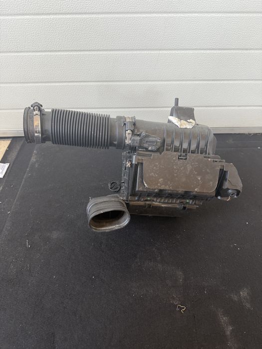 Carcasa filtru de aer / debitmetru Renault Talisman /Espace 5