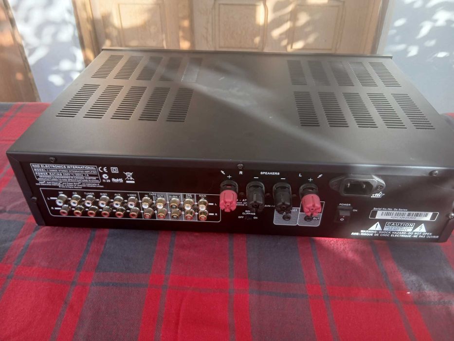 Amplificator - preamplificator NAD C326BEE ca nou!