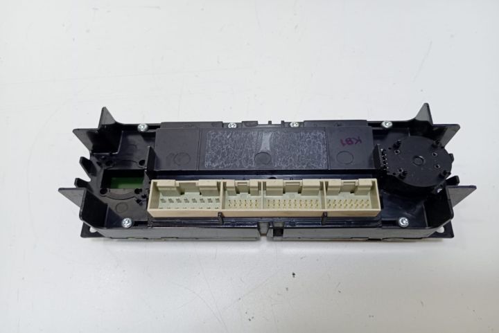 Panou climatronic Volkswagen VW Bora prima generatie seria