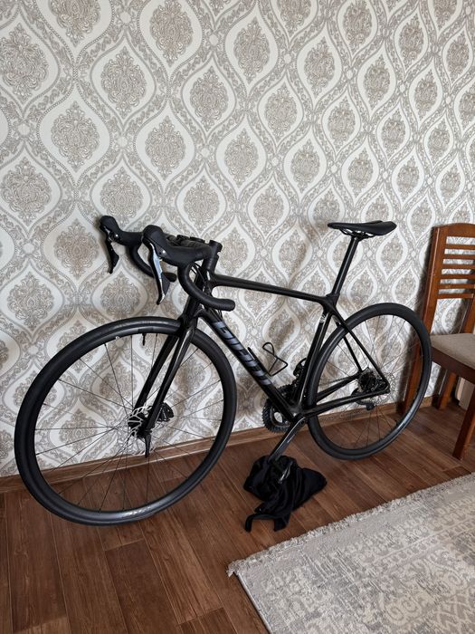 Giant TCR карбон