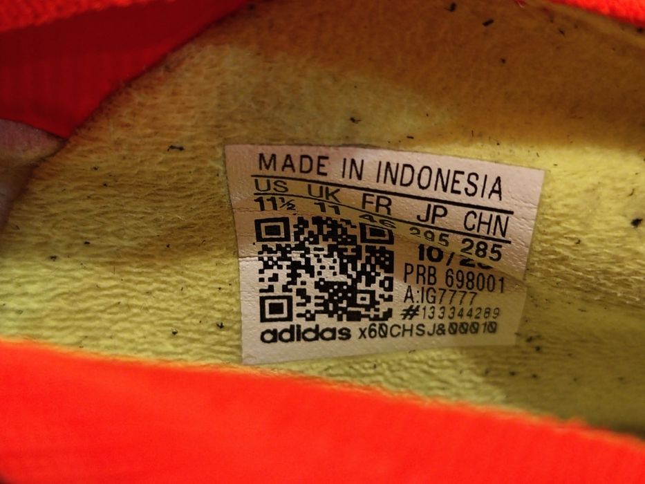 Ghete fotbal adidas predator mărimea 46