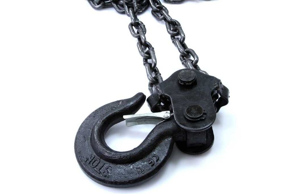 Ръчна верижна лебедка 2.5м, 3000кг