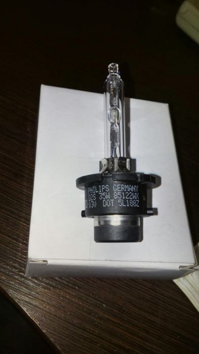 Крушки за ксенон и ксенонова система