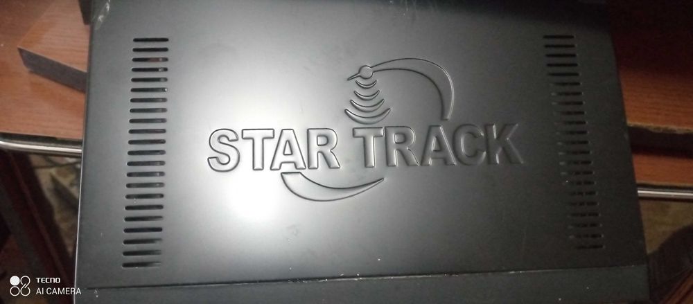 Продается тюнер с пультом