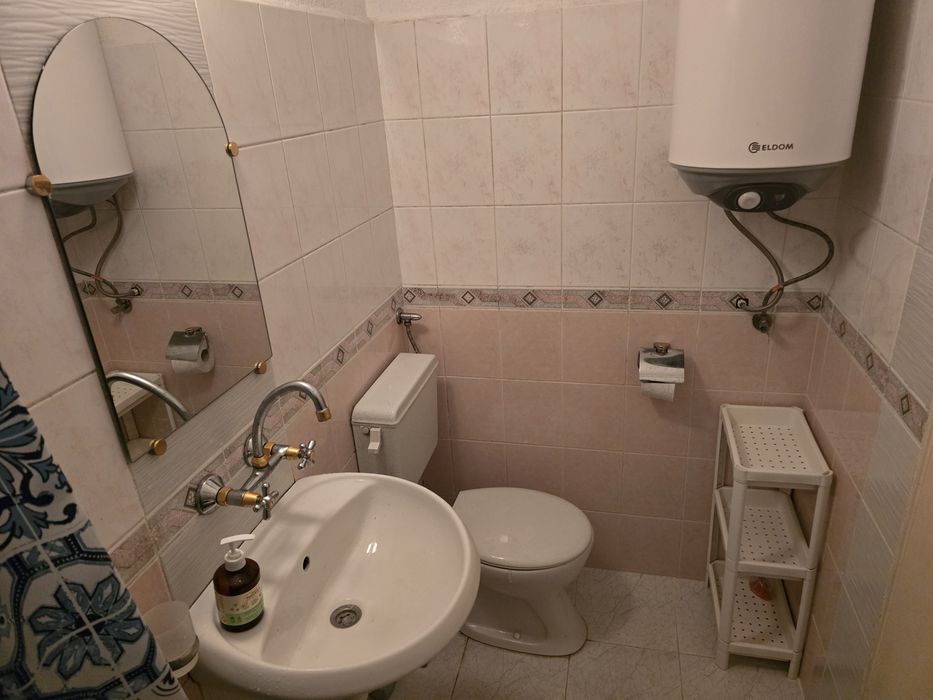 Дава се под наем Двустаен апартамент в Варна, Христо Ботев - 80 кв.м за 359.04 € - Снимка #5