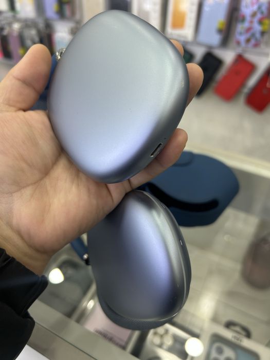 AirPods Max Blue