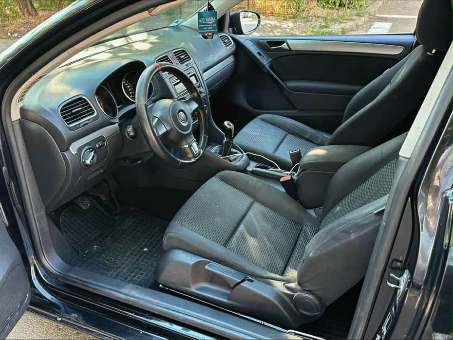 VOLKSWAGEN Golf 2011 — imagine 5