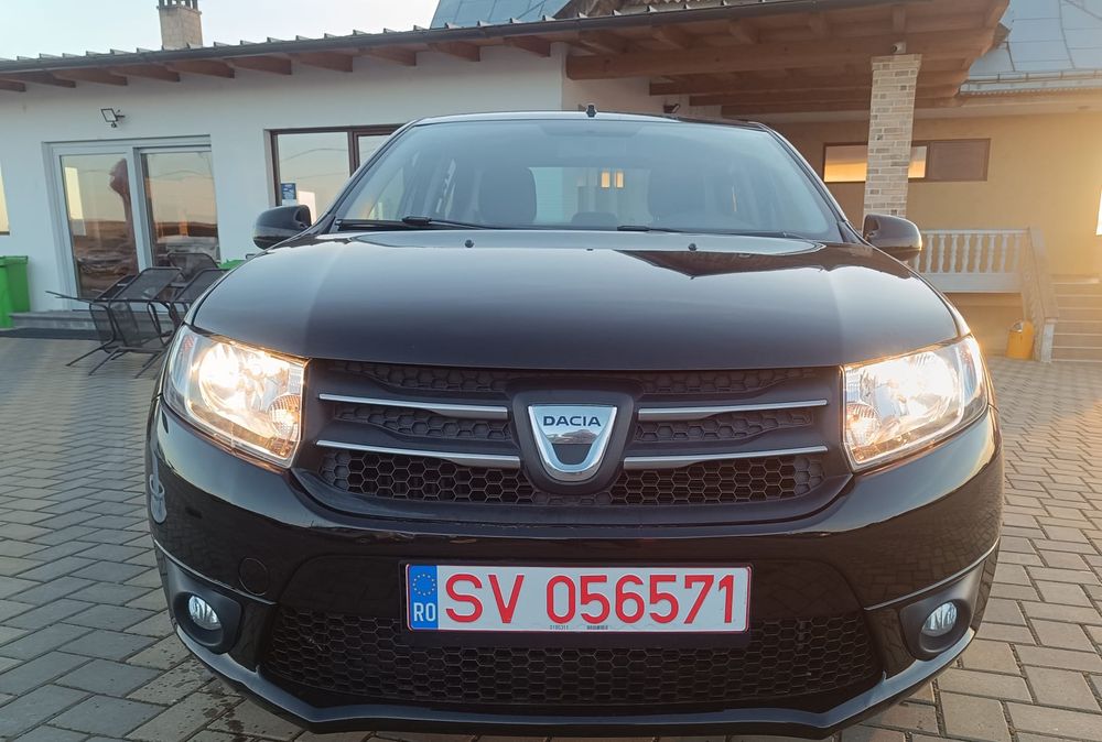 ~Dacia Logan ~ 2016 
~Motor 0.9 benzină 
~Euro 6~Dacia Logan
~An 2016