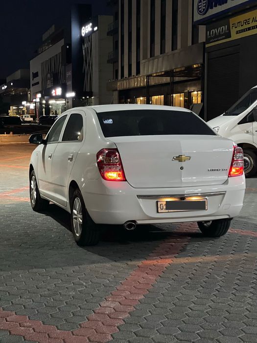 Chevrolet Cobalt LTZ avtomat avtomobili sotiladi !
