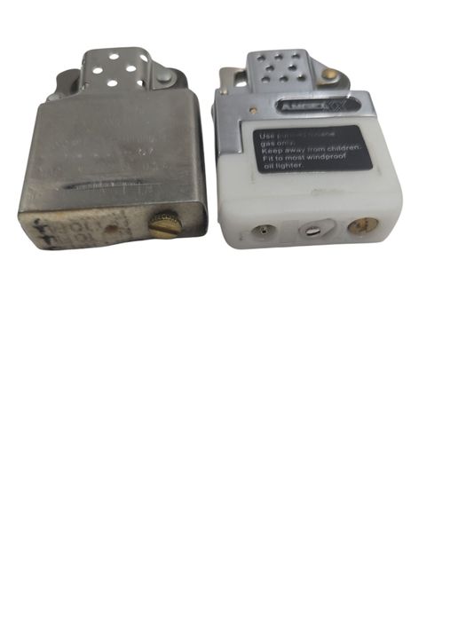 Bricheta Zippo originală