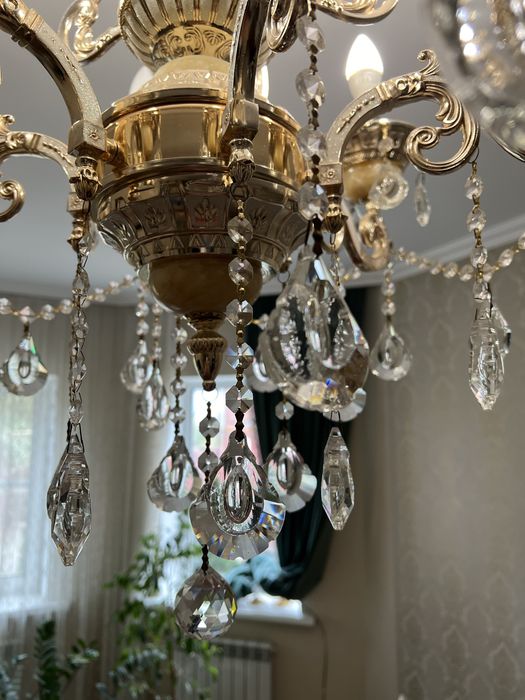 Люстра классическая