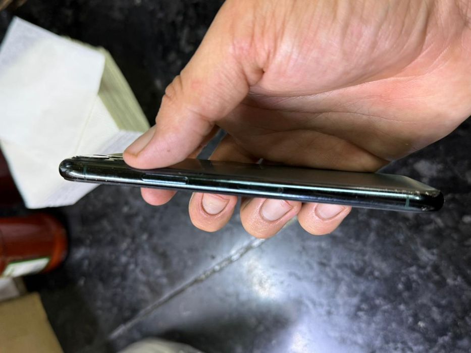 iPhone 11 pro 64/100