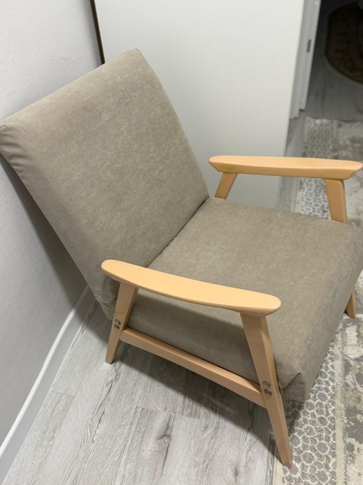 Кресло в ретро стиле