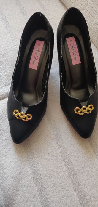 Pantofi din piele naturala mărime 38