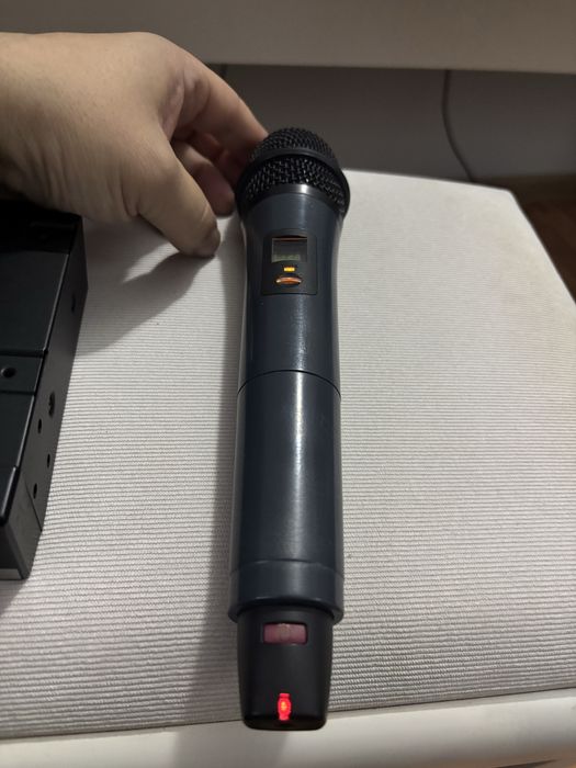 Microfon Sennheiser 835 xsw mk1 ( nu shure akg )