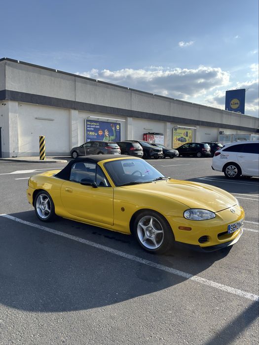 Mazda MX-5 NB FL 2002 – 1.6 – Phoenix Edition – AC – soft top nou