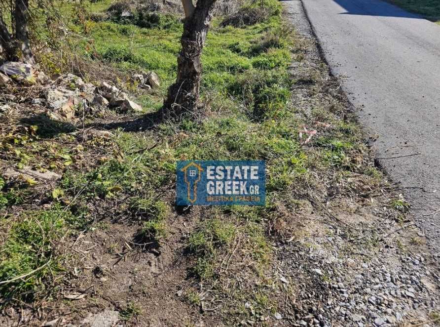 ПРОДАВА се парцел от 320 кв.м., в Крьонери Кавалас (код 5536)