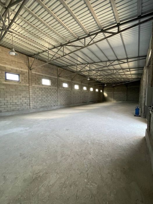 Производственное помещение и склад — Юкоричирчикский р-н, парк Новый