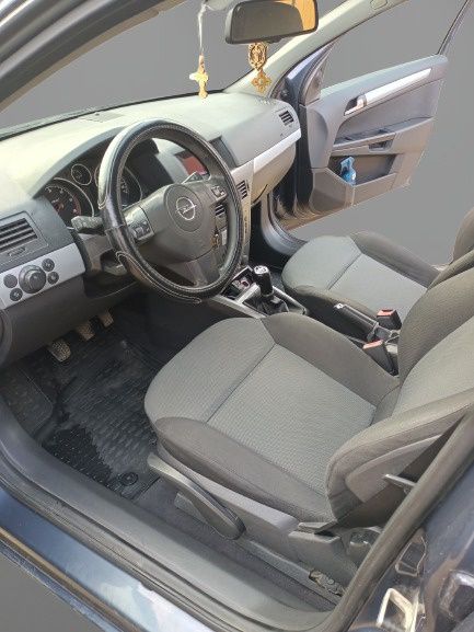 Opel Astra H 1.7 CDTI