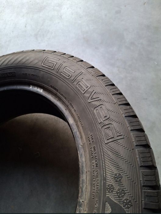 4 Anvelope se iarnă 215 60 r16 Gislaved