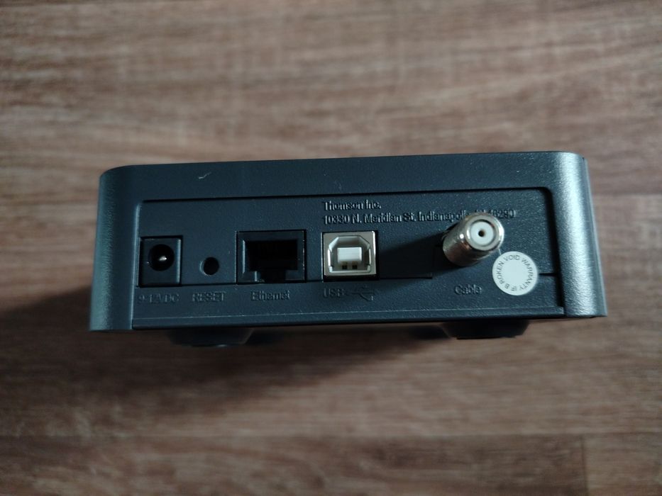 Роутер Thomson tcm420