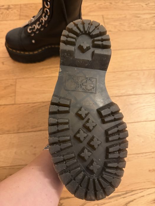 Dr. Martens originali – nr. 36 – 600 lei