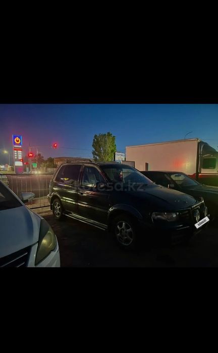 Mitsubishi RVR 1