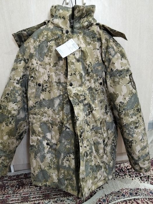 Продам новую куртку