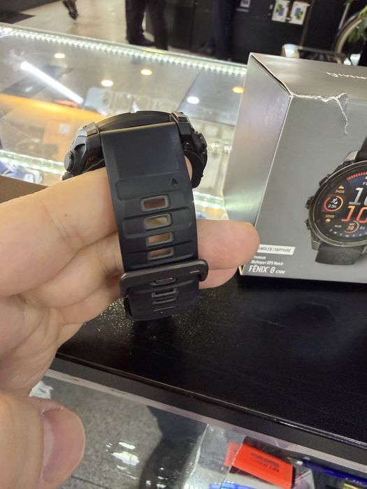 Garmin Fenix 8 47mm черный