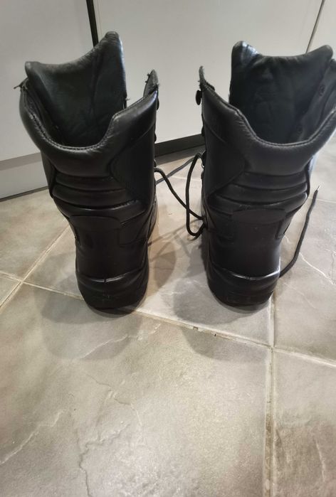 Мъжки кожени кубинки