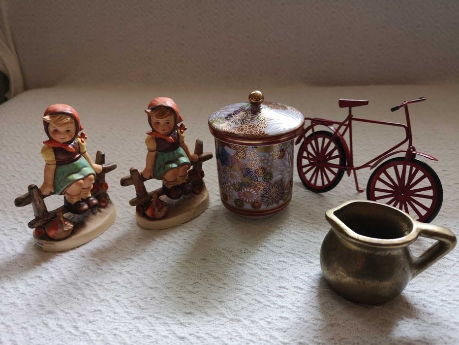 Винтидж Японска чаша Кутани, чиния с принт цветя и още