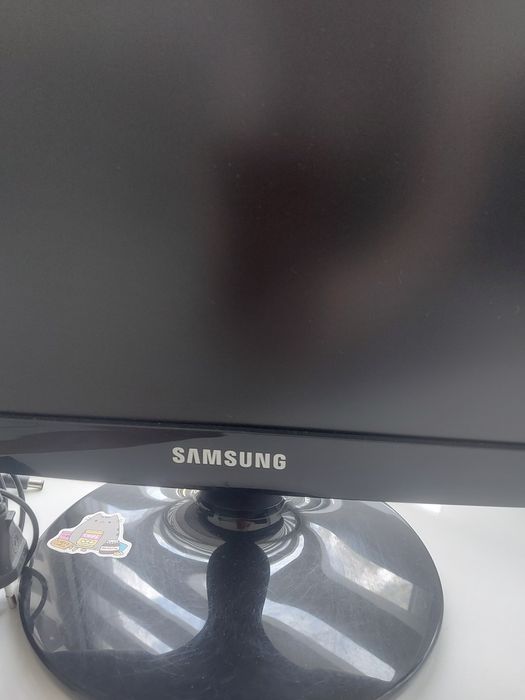 Продам монитор Samsung