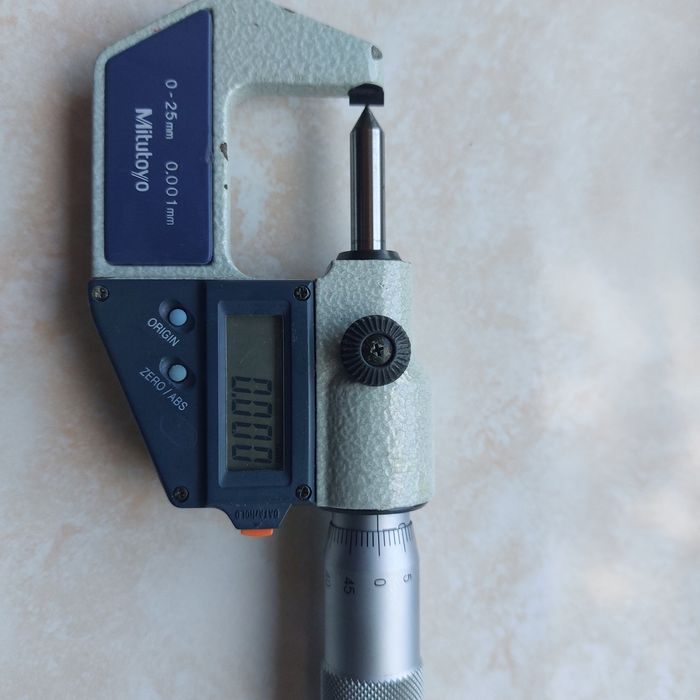 micrometru mitutoyo 0- 25 mm digital profesional