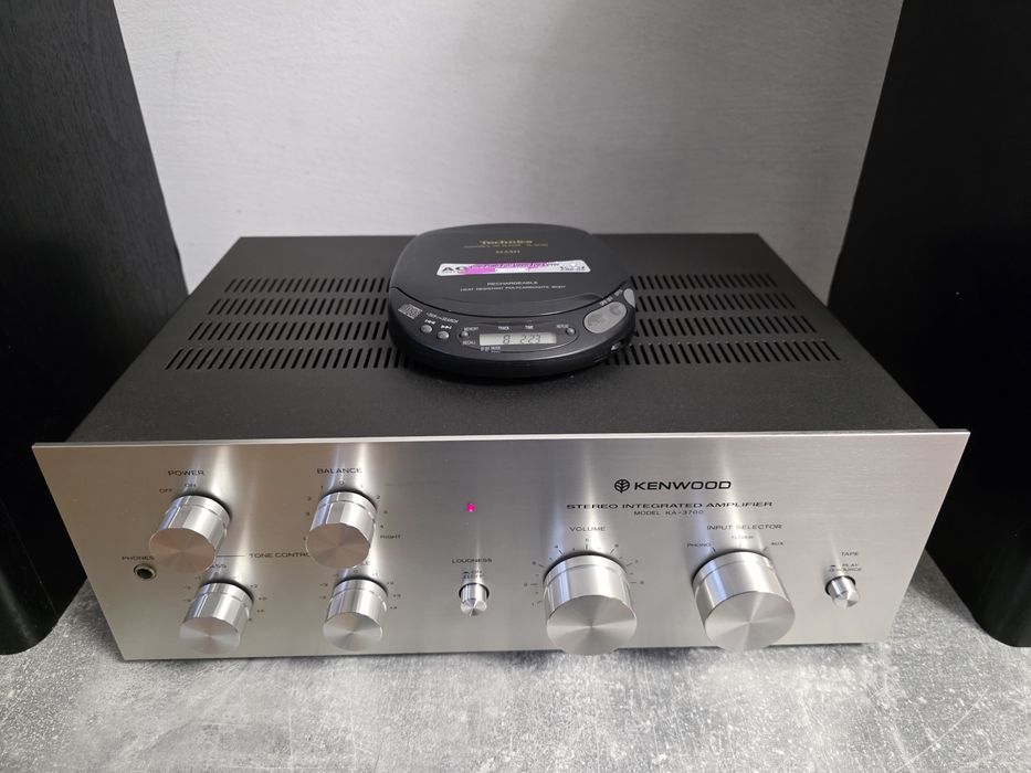 Amplificator kenwood KA-3700 în stare perfectă(ca nou)