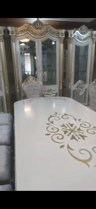 Stol stul 12 kishilik. Gorka 3 bo'limli.стол стул 12 талик. Горка.