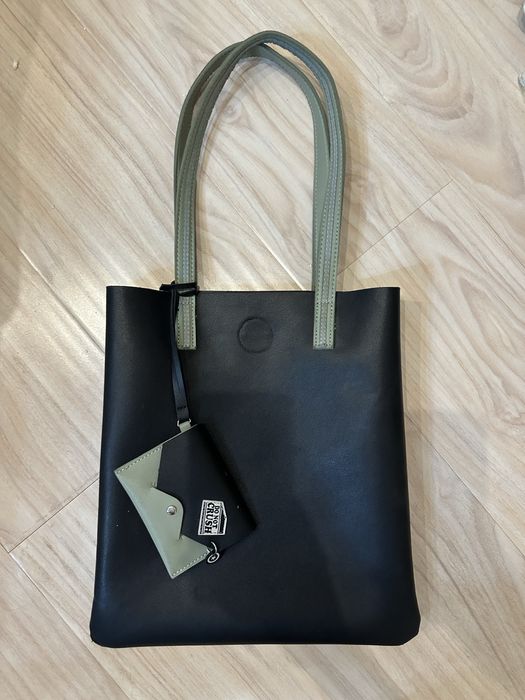 Черно-зеленый шоппер