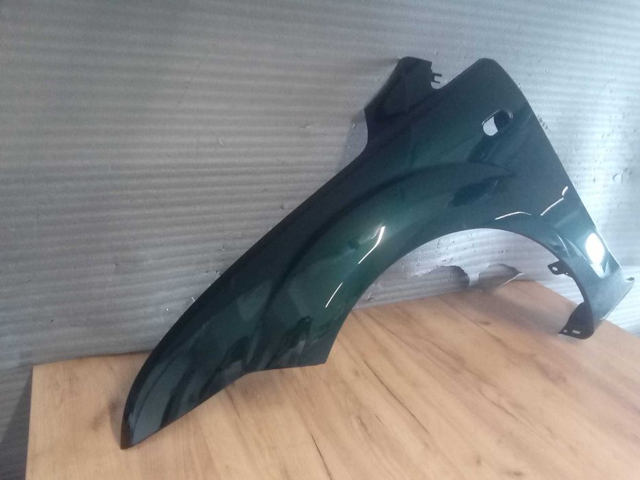 Aripa Fata Stanga Ford Focus 2/II 2004-2008 (Verde)