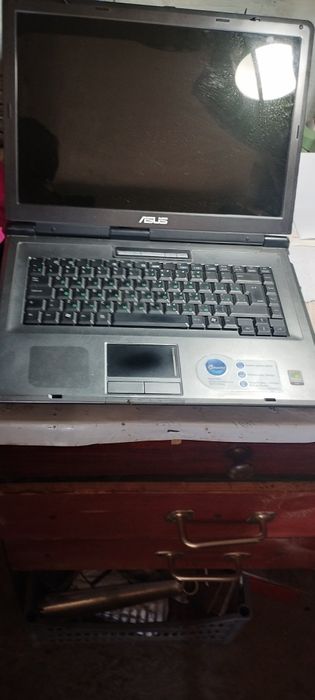 Продам ноутбук ASUS