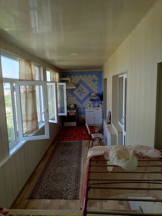 Продается Тузел-1  5-комнат 107кв балкон 2*9